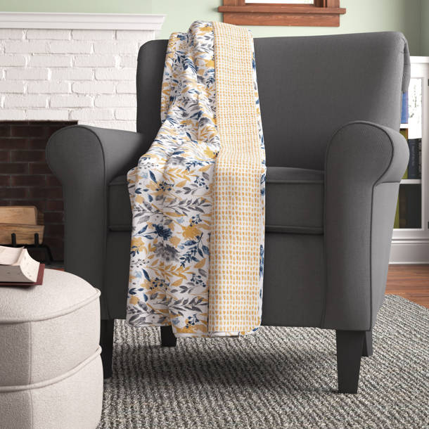 Vera Bradley Maybe Navy Floral Quilt & Reviews Wayfair